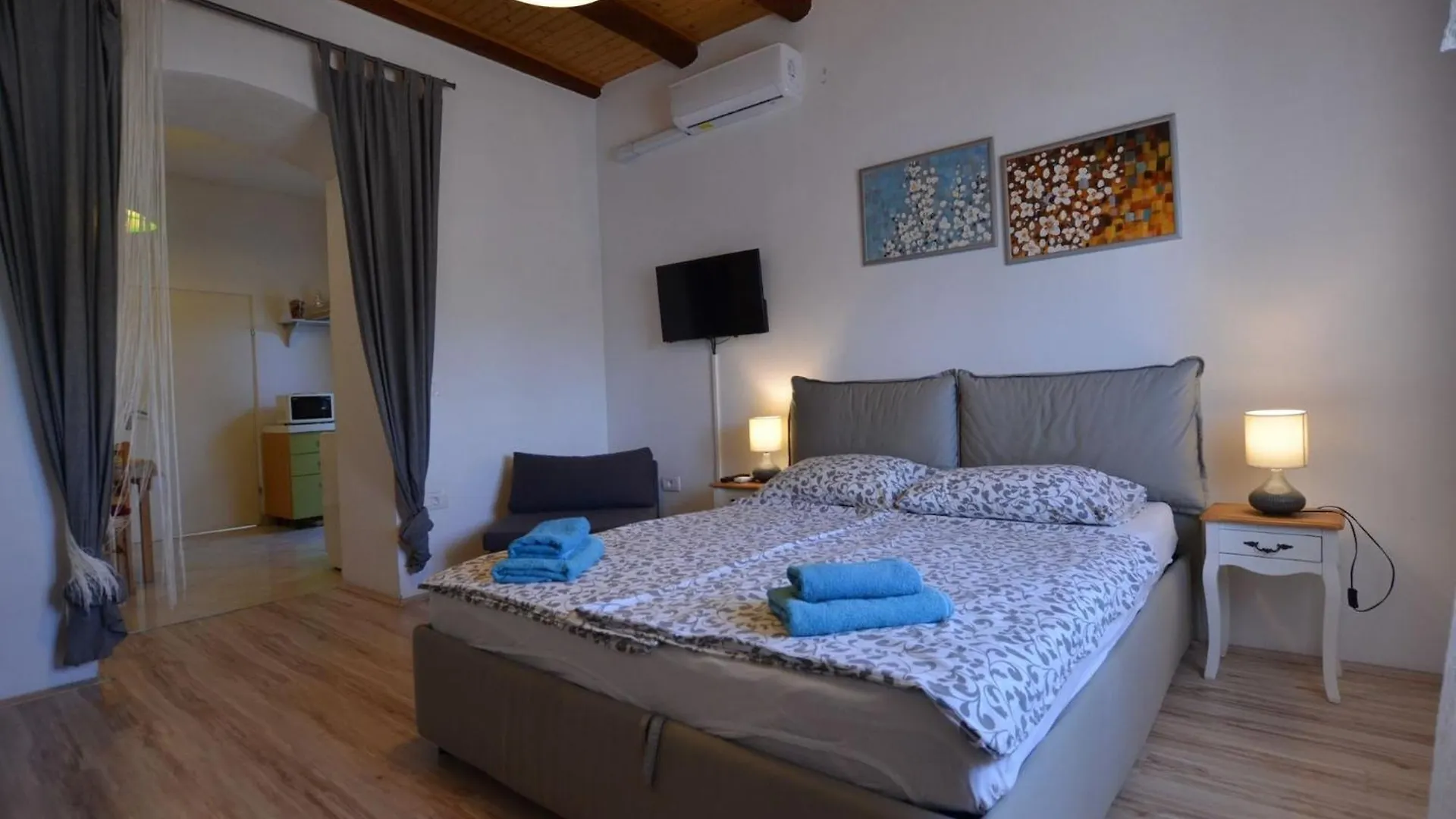 Tranquil Rovinj Studio Apartments - Studio Apartment With Terrace Hırvatistan